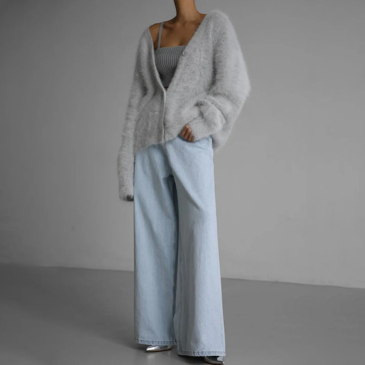 Women’s Vest | Cashmere Knit | Timeless Design | Lightweight Warmth
