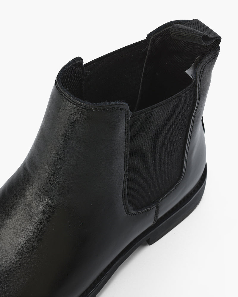 Men’s Chelsea Boots | Classic Design | Soft Leather Finish | All-Day Comfort